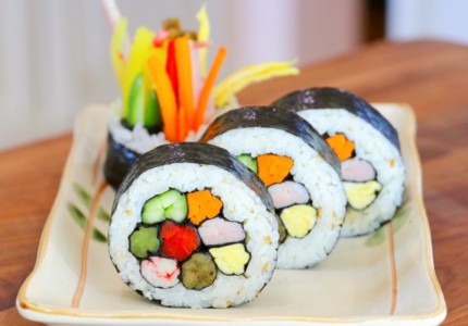 Kimbap Hàn Quốc: Hành trình khám phá hương vị đặc trưng
