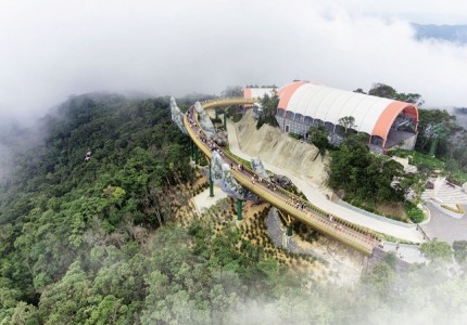 Khám phá vẻ đẹp Cầu Vàng Bà Nà Hills