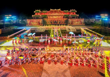 Top những lễ hội diễn ra ở Huế