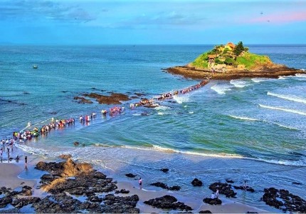 Tham quan Hòn Bà Côn Đảo