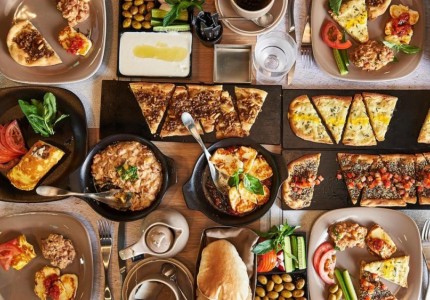 Đến Dubai nhất định phải thử những món ăn này