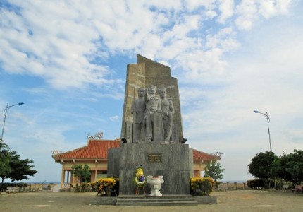 Nhà trưng bày Hoàng Sa Bắc Hải