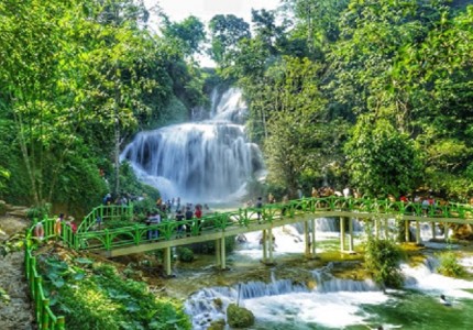 Tham quan Thác Mu Hòa Bình