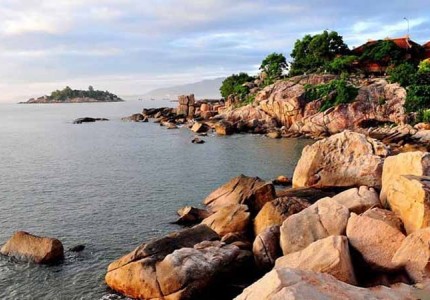 Khám phá Hòn Chồng – Hòn Đỏ Nha Trang