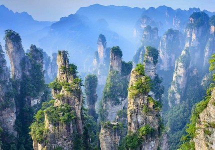 Tham quan rừng đá Trương Gia Giới