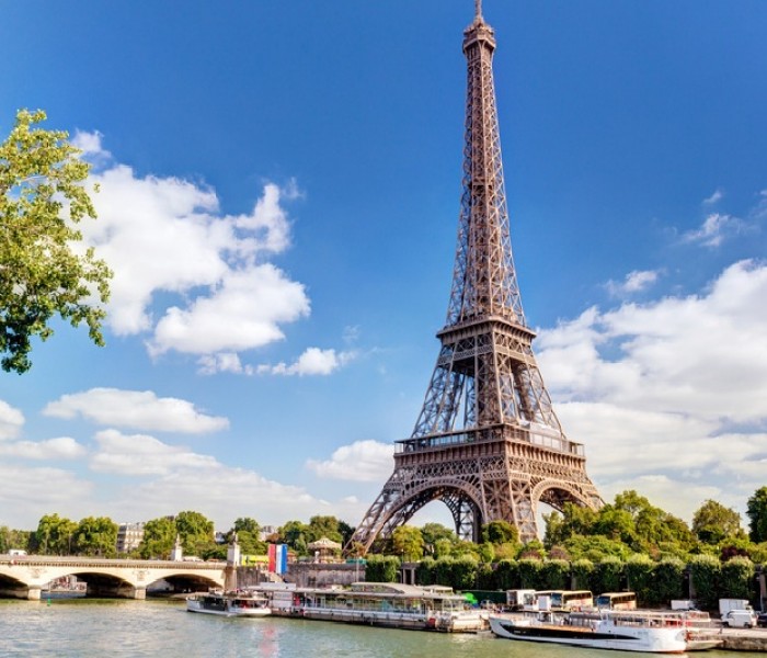 Tour Du Lịch Châu Âu: Đức - Luxembourg - Pháp - Bỉ - Hà Lan 9 Ngày 8 Đêm (Bay BamBooAirways)