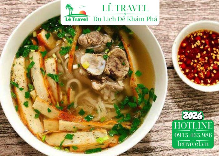 Buổi sáng sảng khoái với bát cháo canh nóng hổi