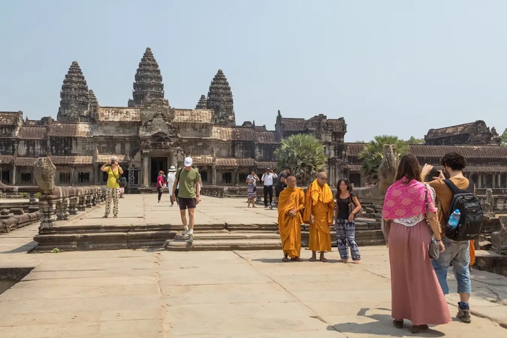 Chuẩn bị lịch trình thăm quan trước khi đi