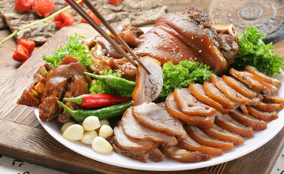 Thịt lợn mán thơm ngon, nhất định phải thử khi đến Bản Lác
