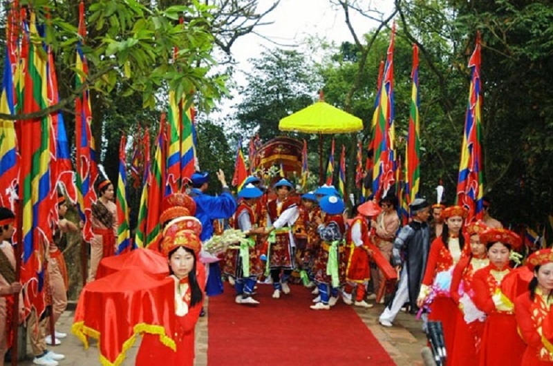Lễ hội ông Hoàng Bảy