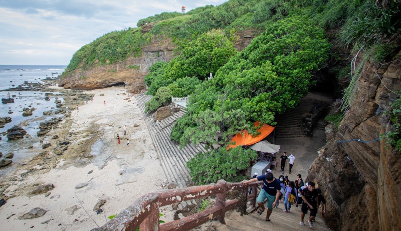Chùa Hang - Đảo Lý Sơn