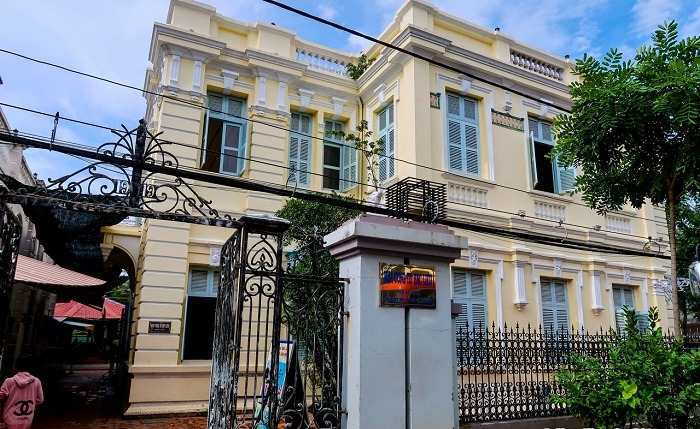 Nhà Công tử Bạc Liêu - Trần Trinh Huy